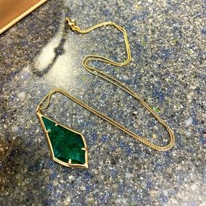 ☘️ Kendra Scott Set ☘️